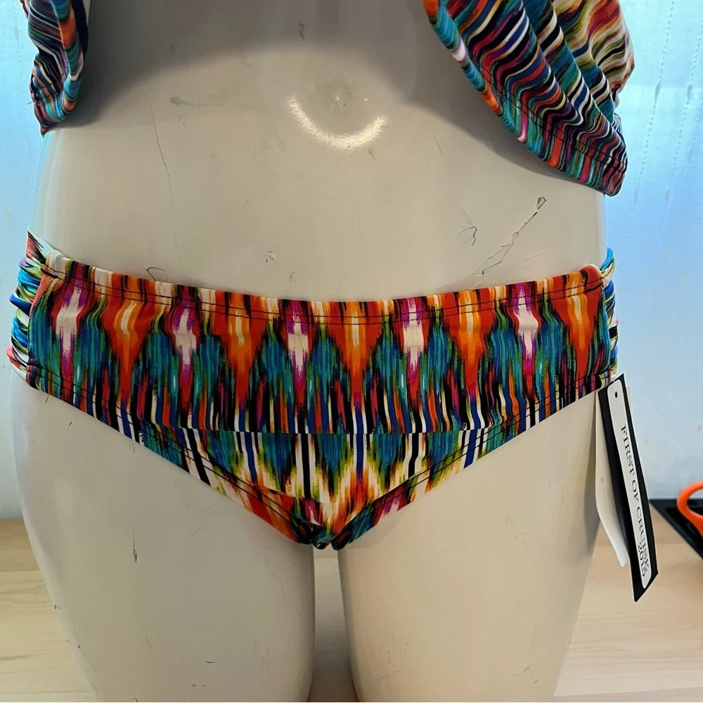 NEW Kenneth Cole Two Piece Tankini Swimsuit Medium Colorful - Picture 5 of 9
